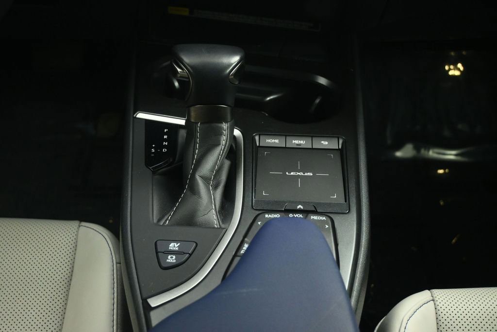 Used 2021 Lexus UX 250h w/ Premium Package AWD/4WD image 44