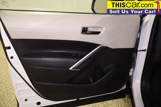 Used 2025 Toyota Corolla Cross L FWD image 27