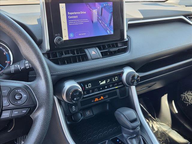 Used 2025 Toyota RAV4 XLE image 14