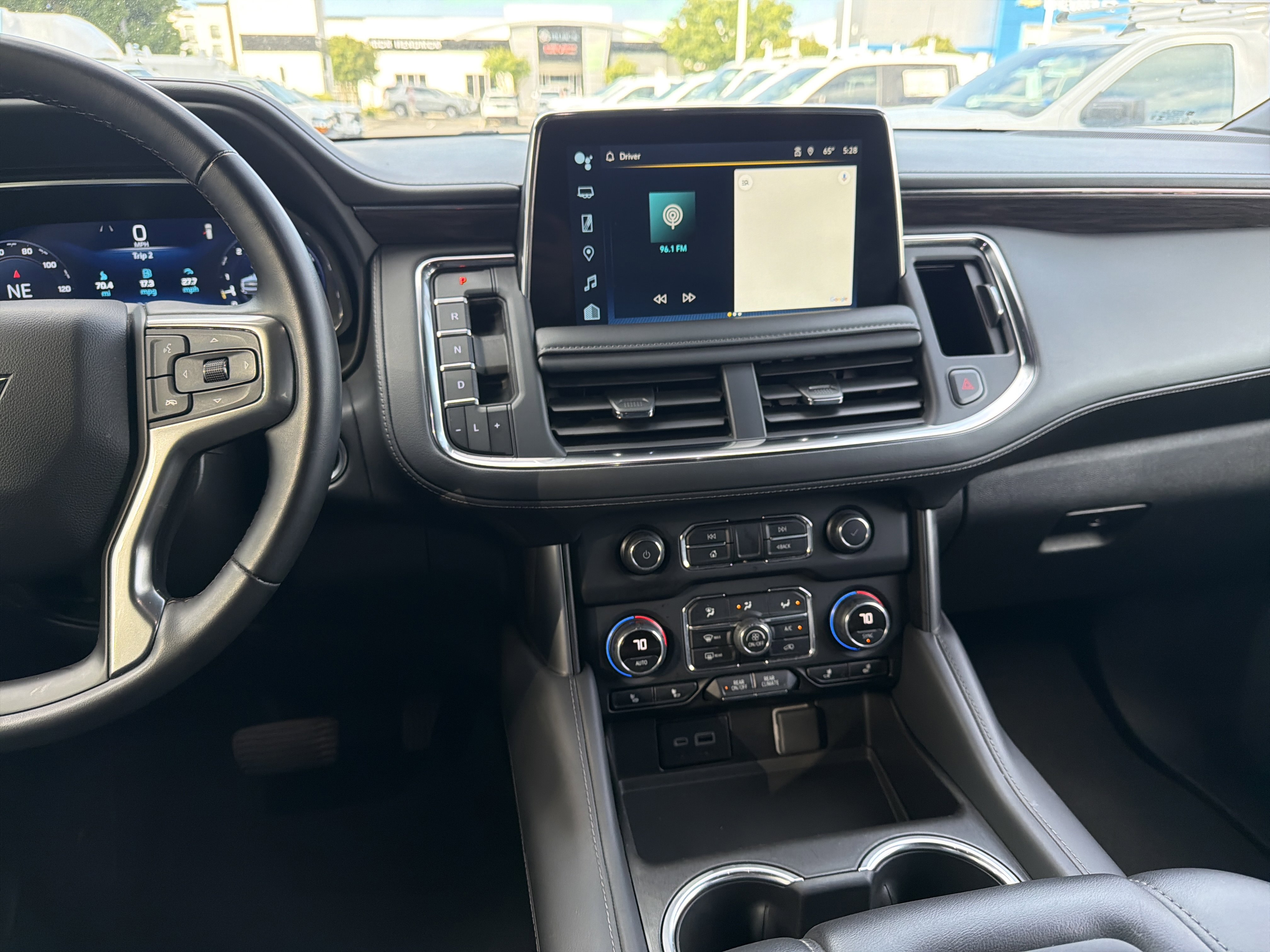 Used 2024 Chevrolet Suburban LT AWD/4WD image 28