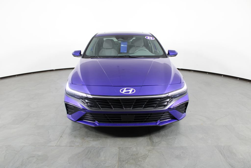 Certified 2024 Hyundai Elantra SEL w/ Convenience Package FWD image 13