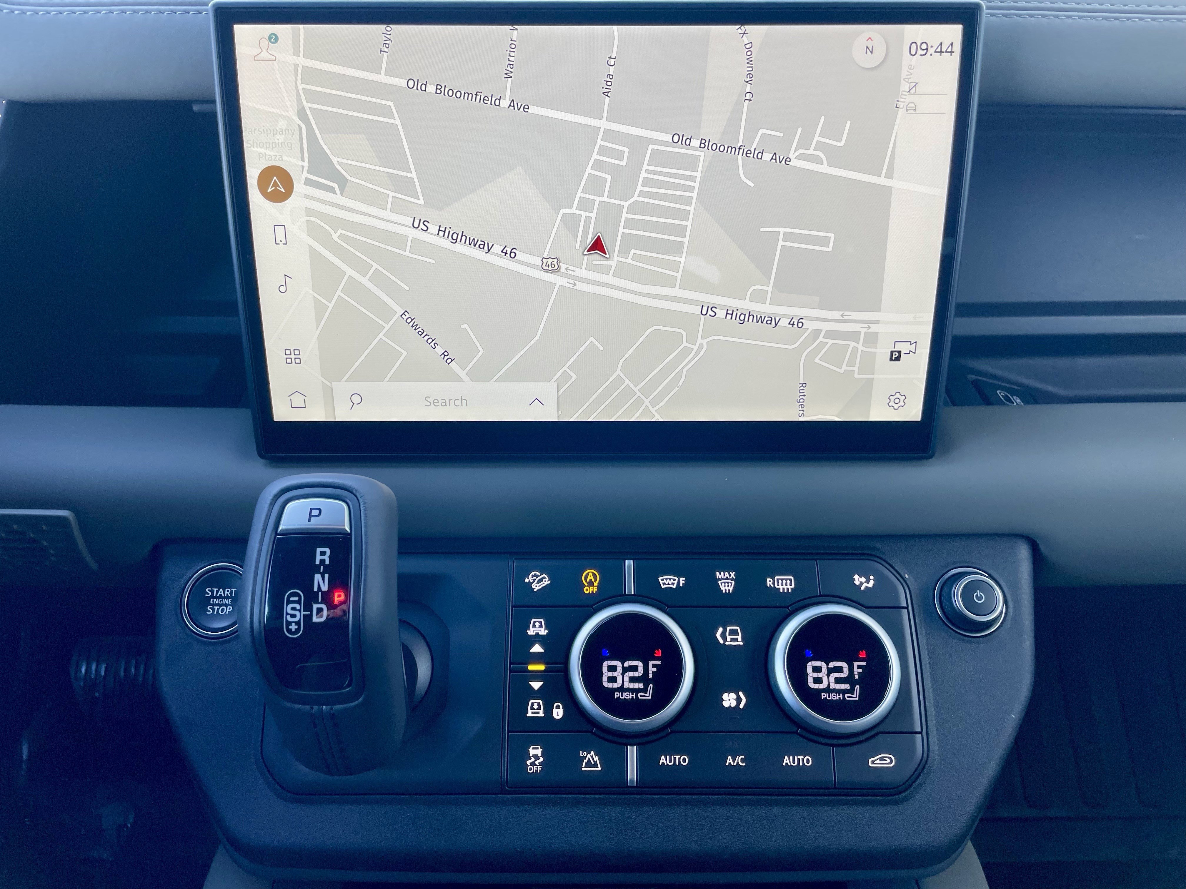 Used 2025 Land Rover Defender 110 X-Dynamic SE image 58
