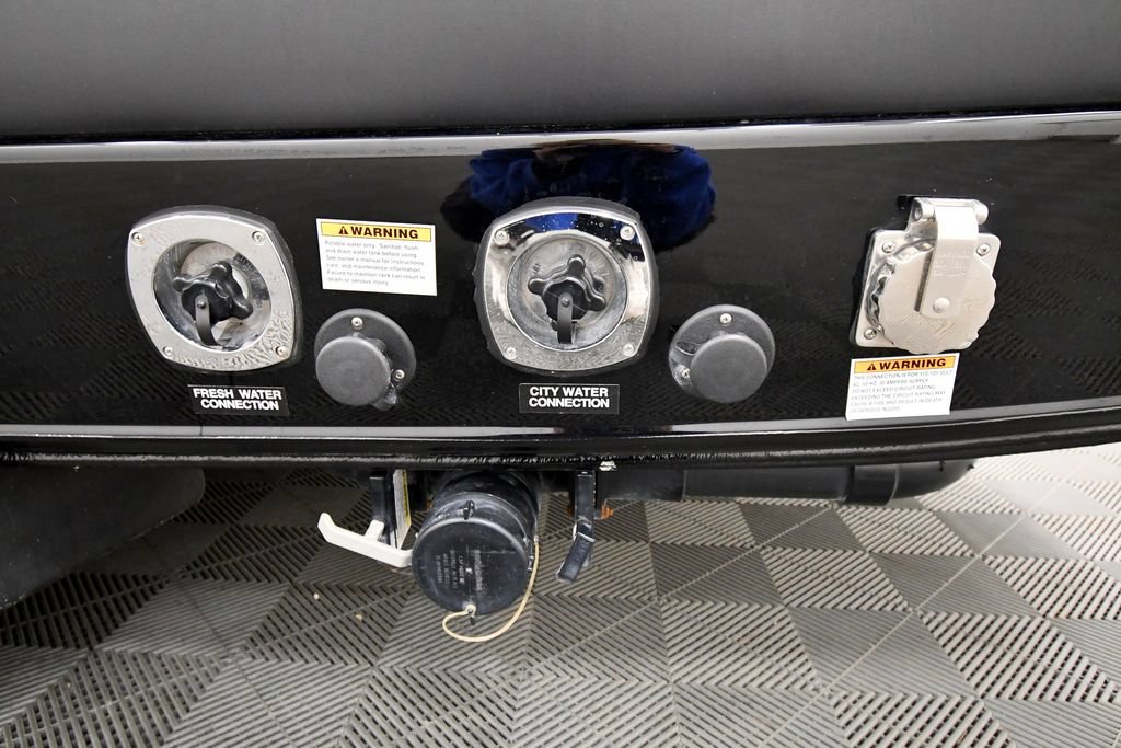 Used 2021 Mercedes-Benz Sprinter 3500 image 5