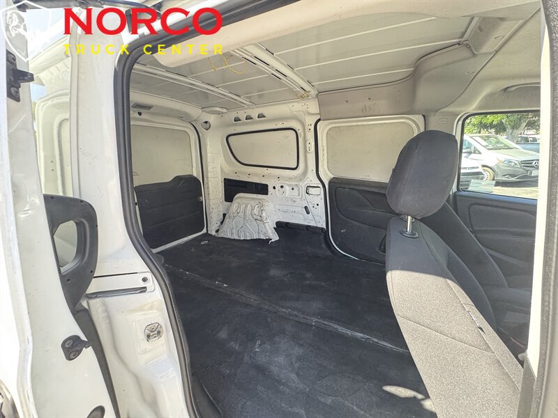 Used 2021 RAM ProMaster City Tradesman FWD image 3