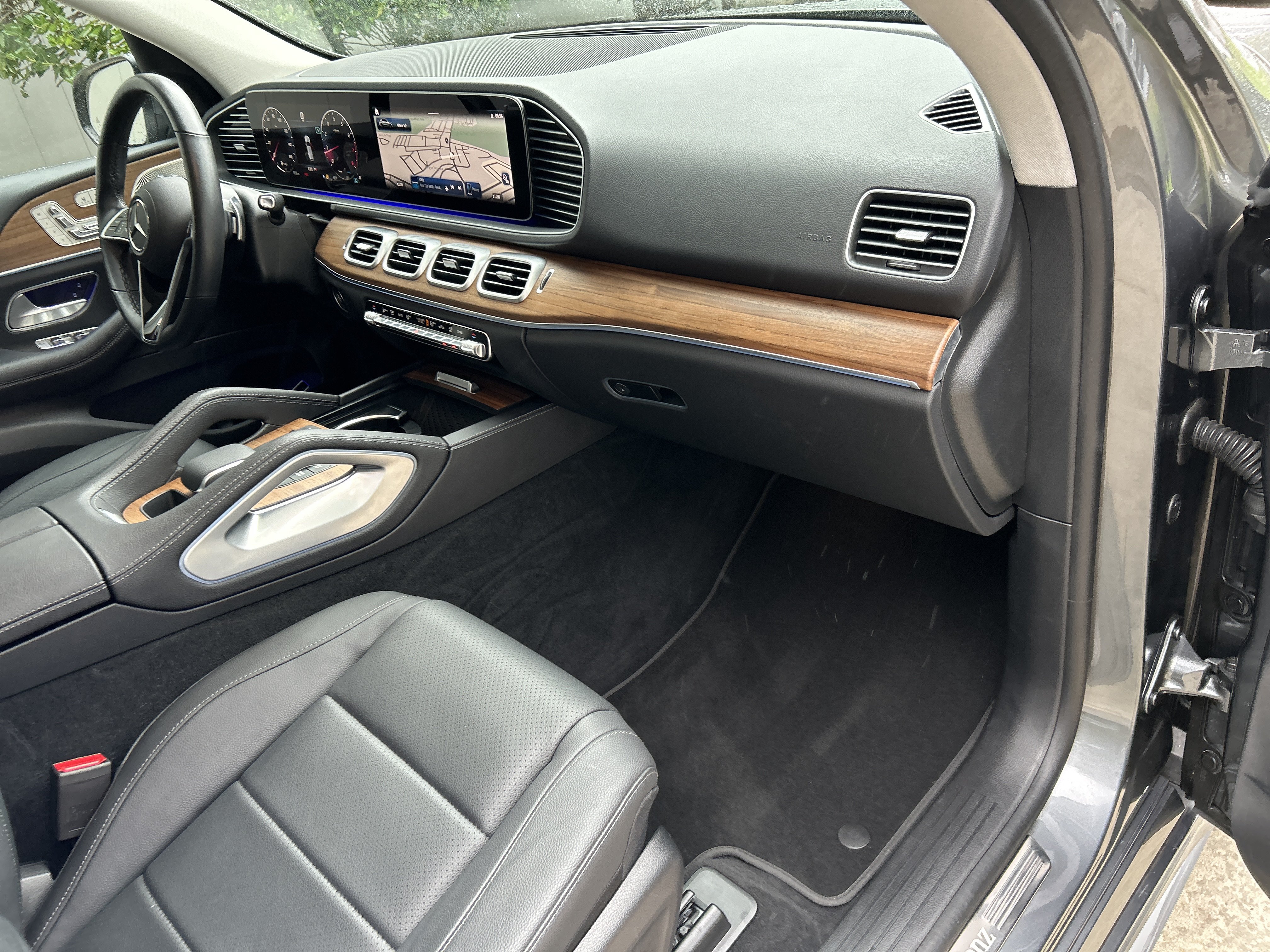 Certified 2025 Mercedes-Benz GLE 350 4MATIC image 47