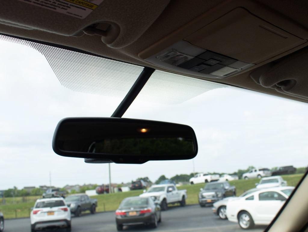 Used 2007 Ford Expedition Eddie Bauer AWD/4WD image 17