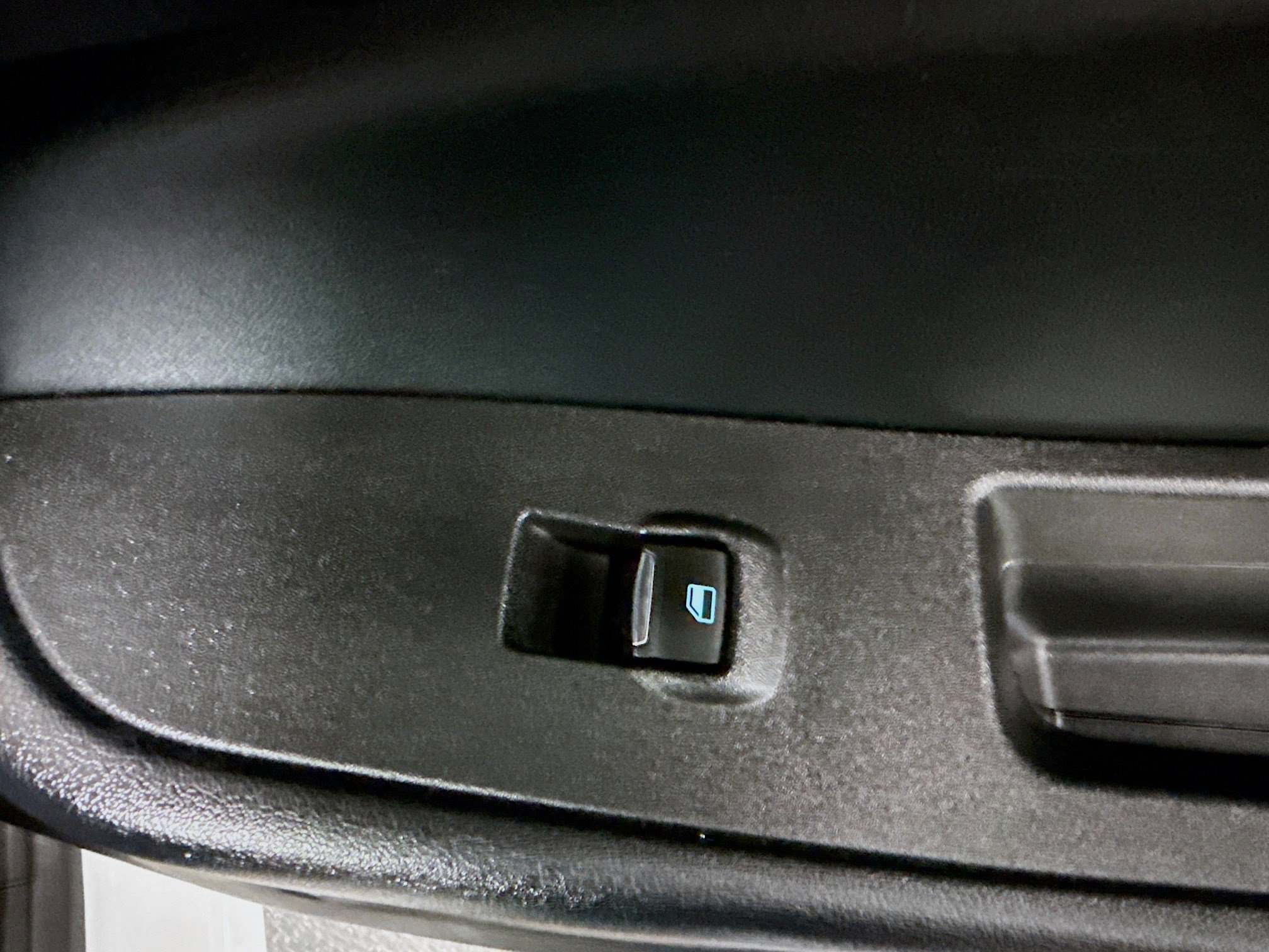 Used 2022 Ford Edge SEL w/ Convenience Package image 31