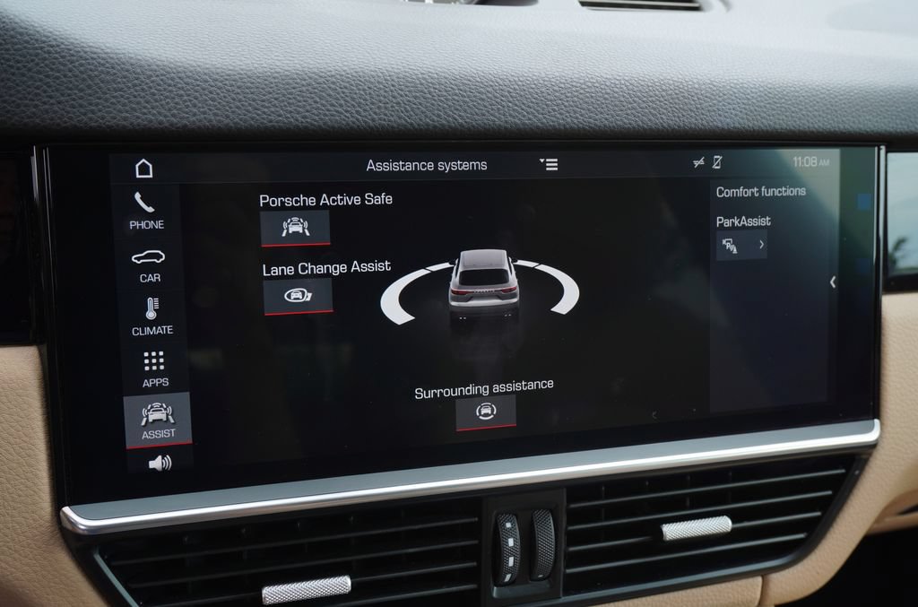 Used 2019 Porsche Cayenne AWD/4WD image 19