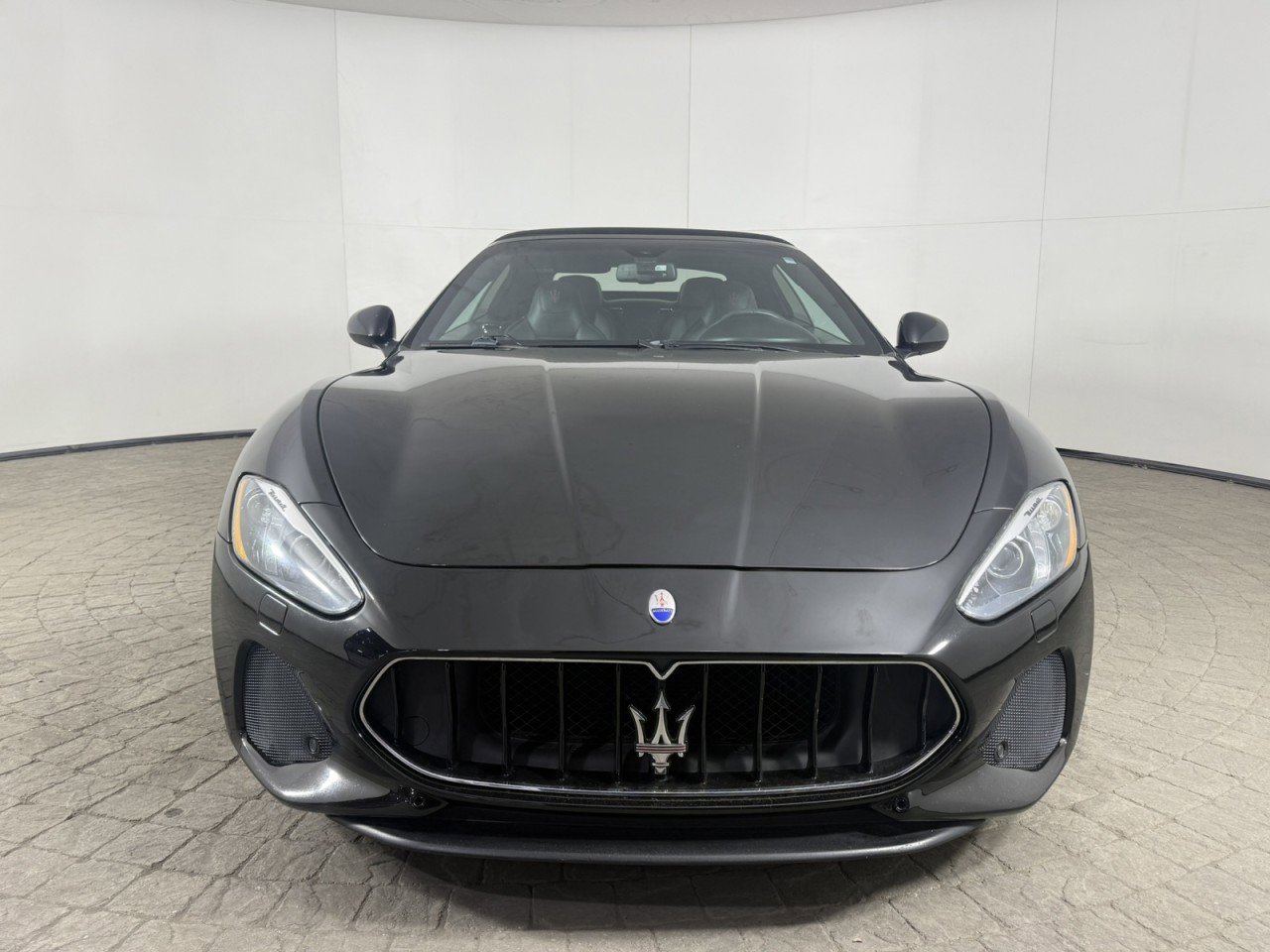 Used 2018 Maserati GranTurismo Sport image 10
