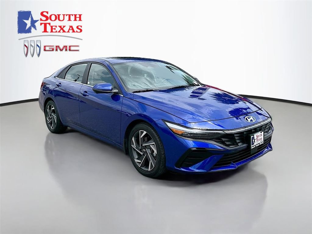 Used 2024 Hyundai Elantra Limited image 1