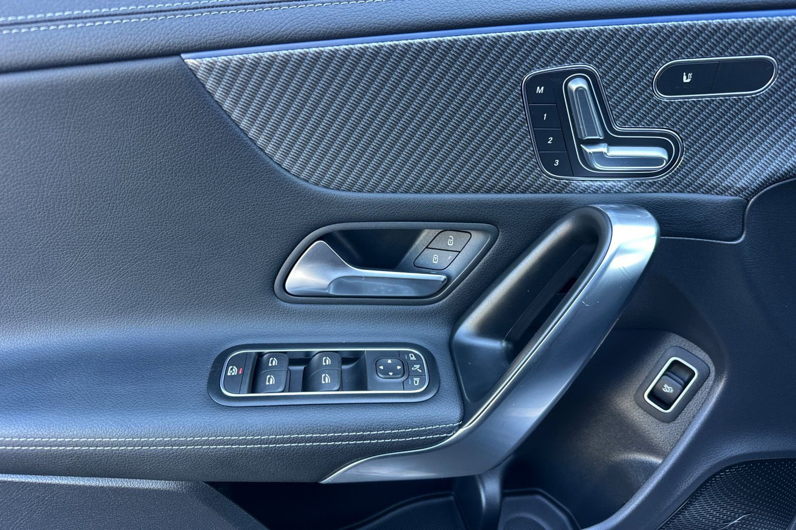 Used 2024 Mercedes-Benz CLA 250 image 10