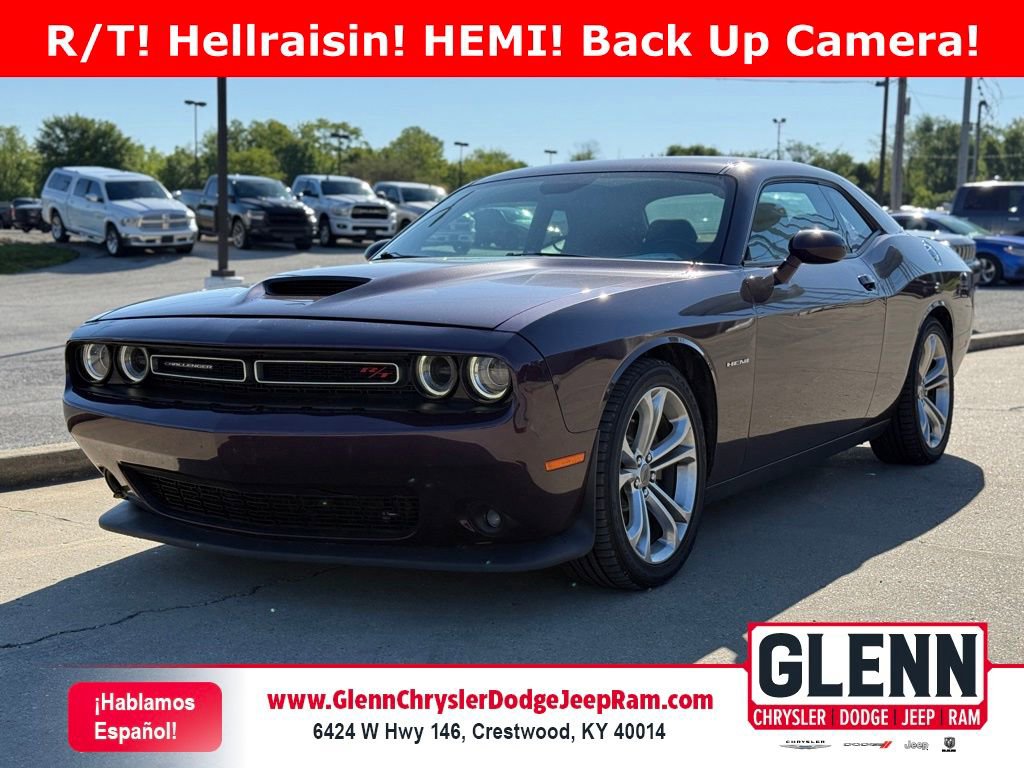 Used 2022 Dodge Challenger R/T RWD image 1