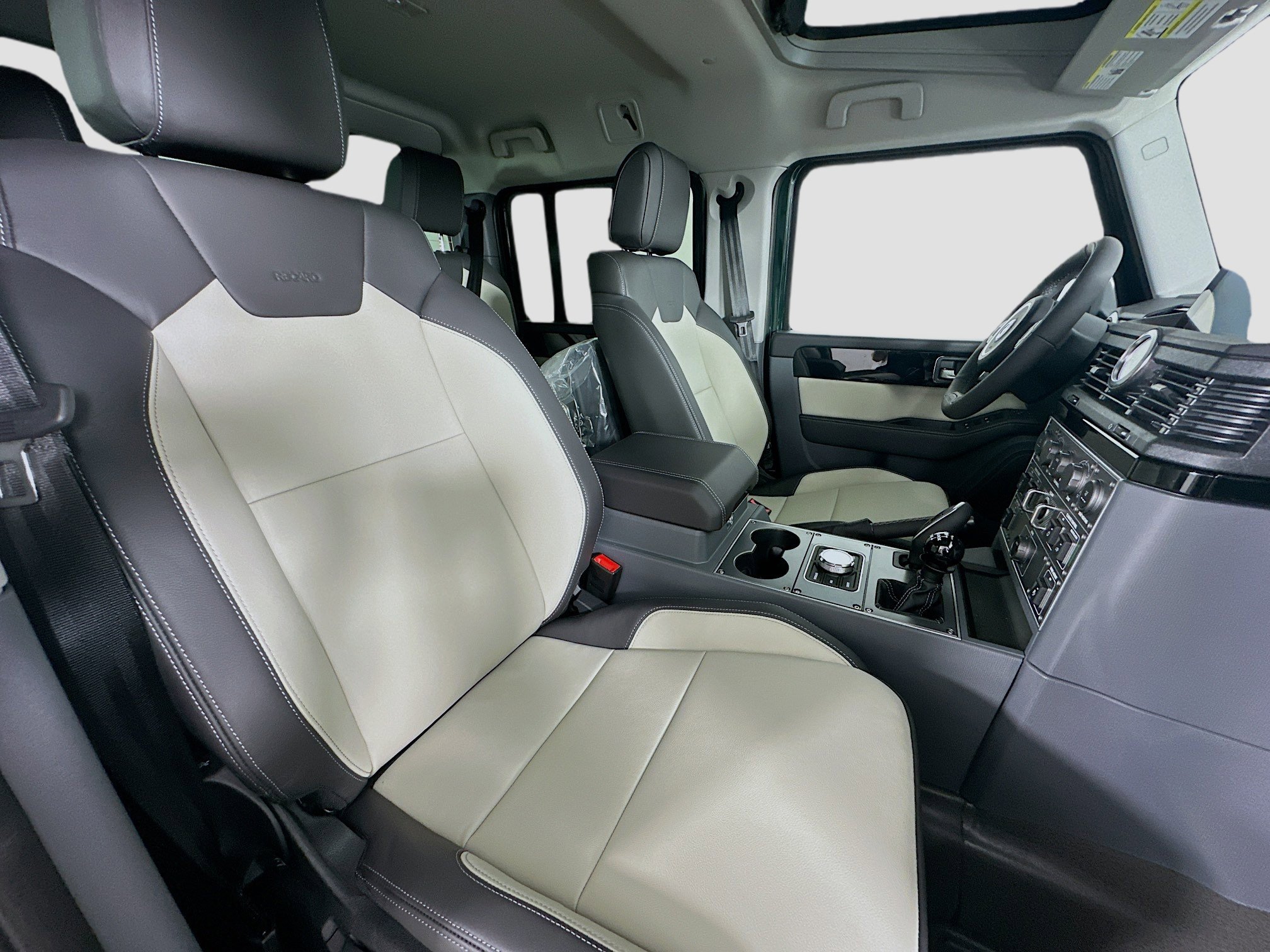 New 2025 INEOS Grenadier Fieldmaster Edition AWD/4WD image 47