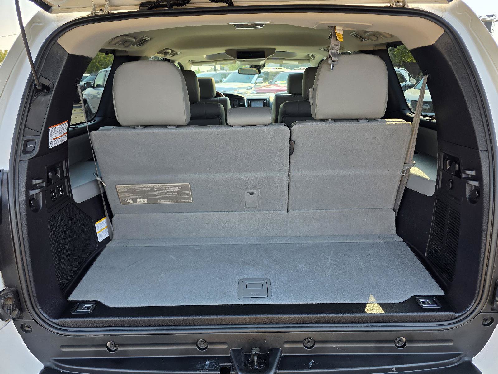 Used 2018 Toyota Sequoia Platinum AWD/4WD image 26