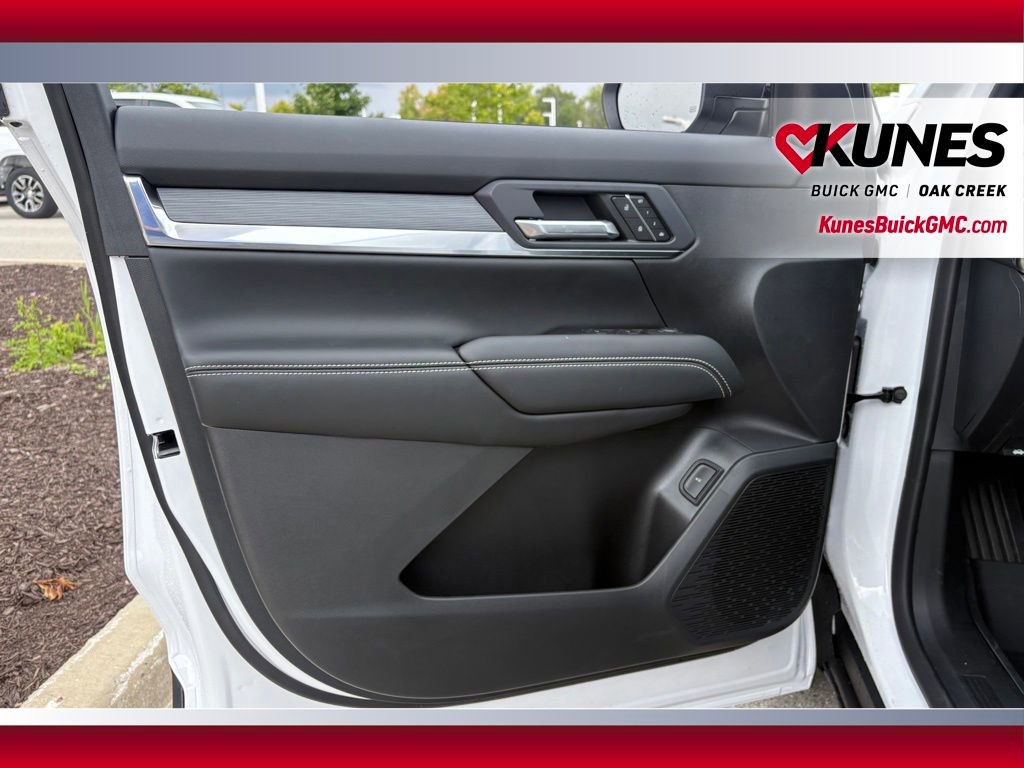 New 2026 GMC Terrain Elevation w/ Elevation Premium Package image 9