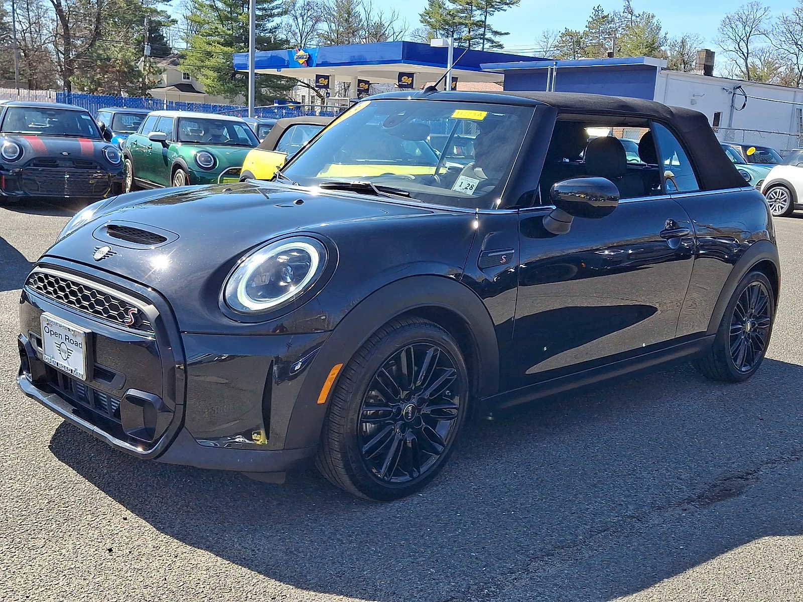 Certified 2023 MINI Cooper S image 3