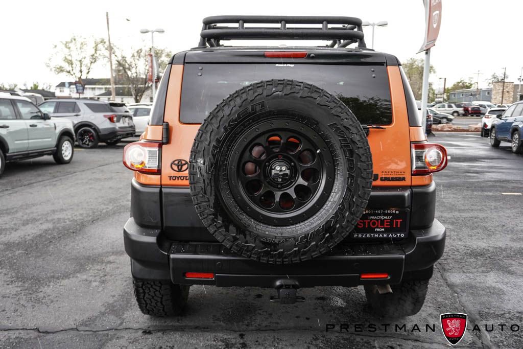 Used 2013 Toyota FJ Cruiser 4WD w/ Upgrade Pkg image 20
