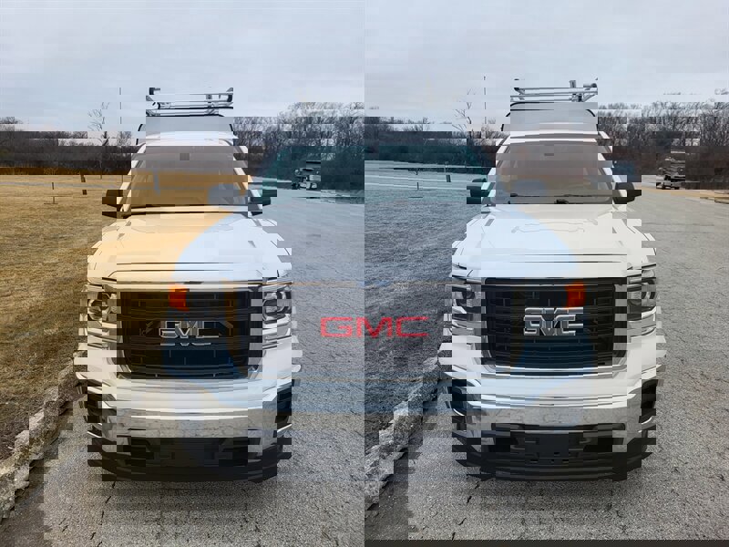 Used 2015 GMC Sierra 1500 2WD Regular Cab image 4