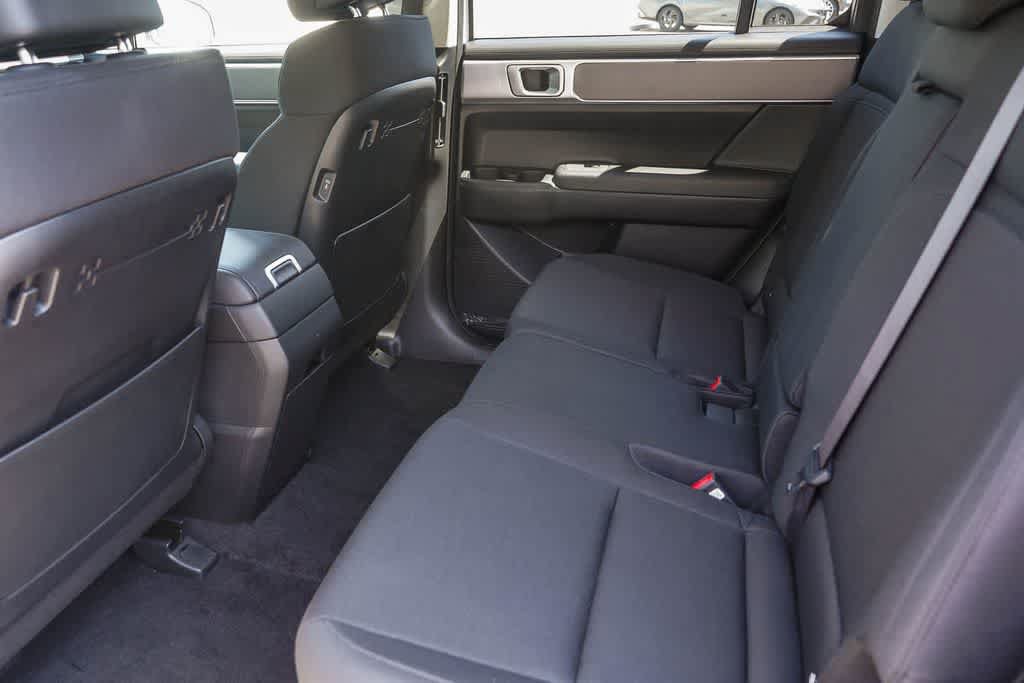 New 2026 Hyundai Santa Fe SE FWD image 17