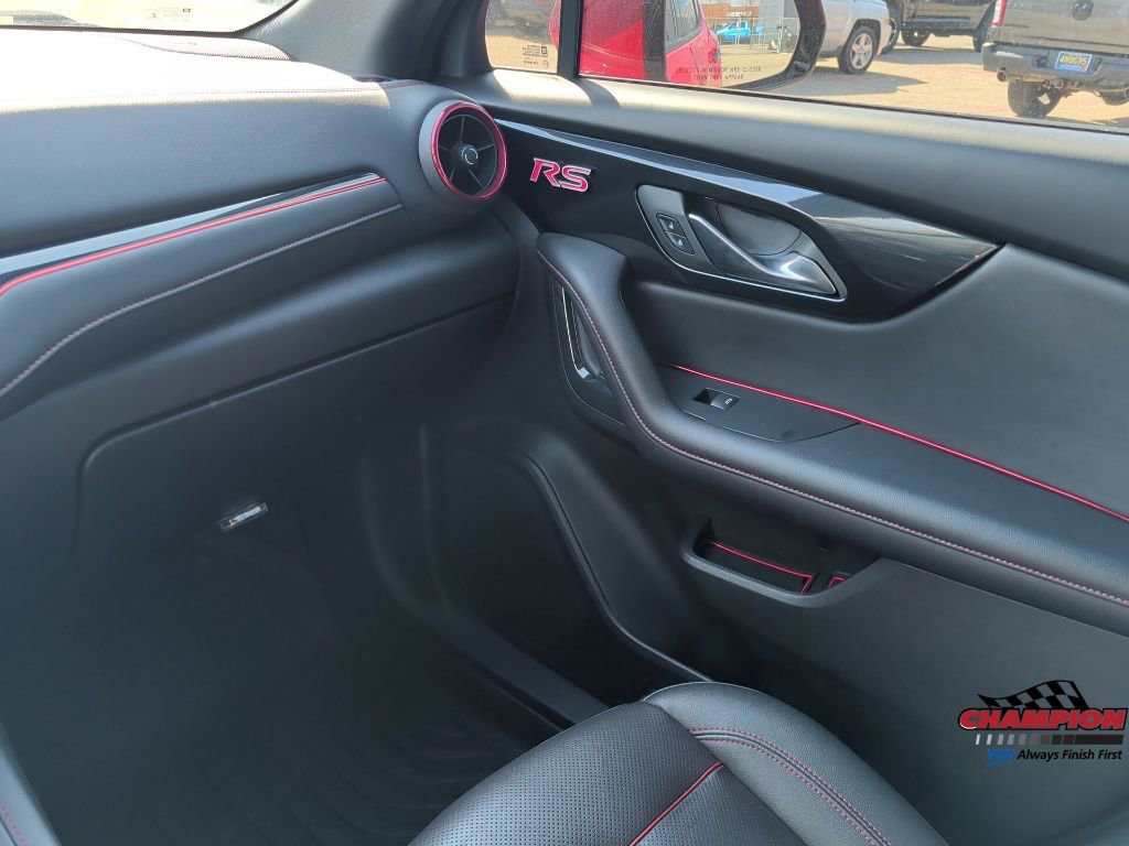 Used 2022 Chevrolet Blazer RS image 21