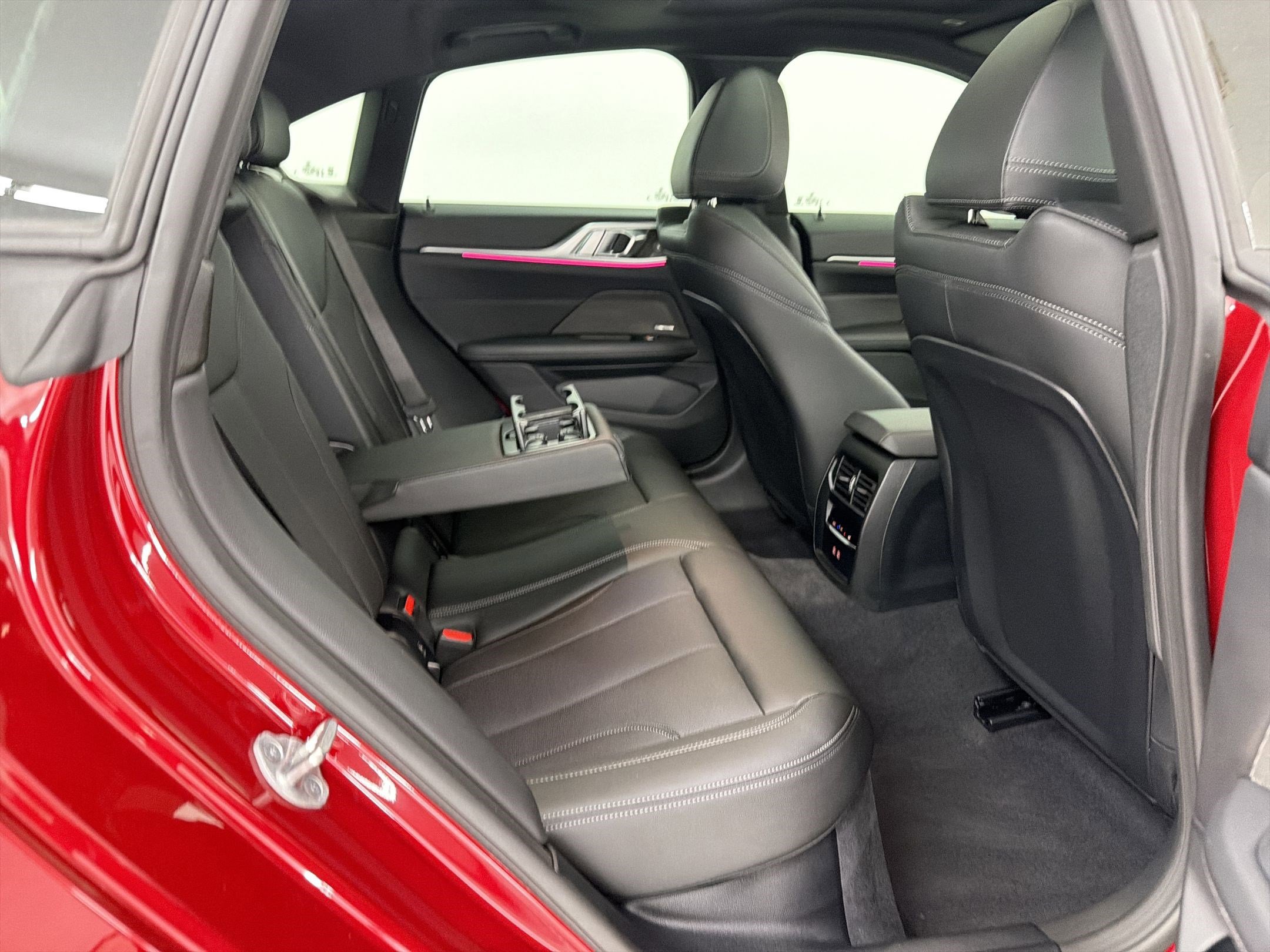 Certified 2025 BMW M440i image 25