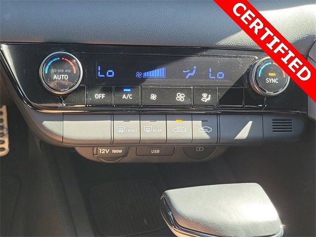 Certified 2025 Hyundai Elantra Sport image 10