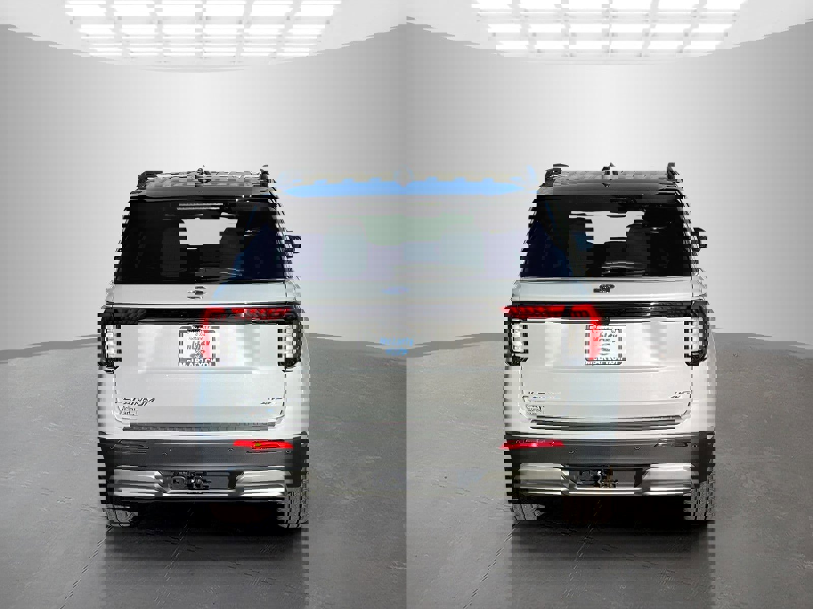 New 2026 Ford Explorer Platinum w/ LUX Leather Package image 5