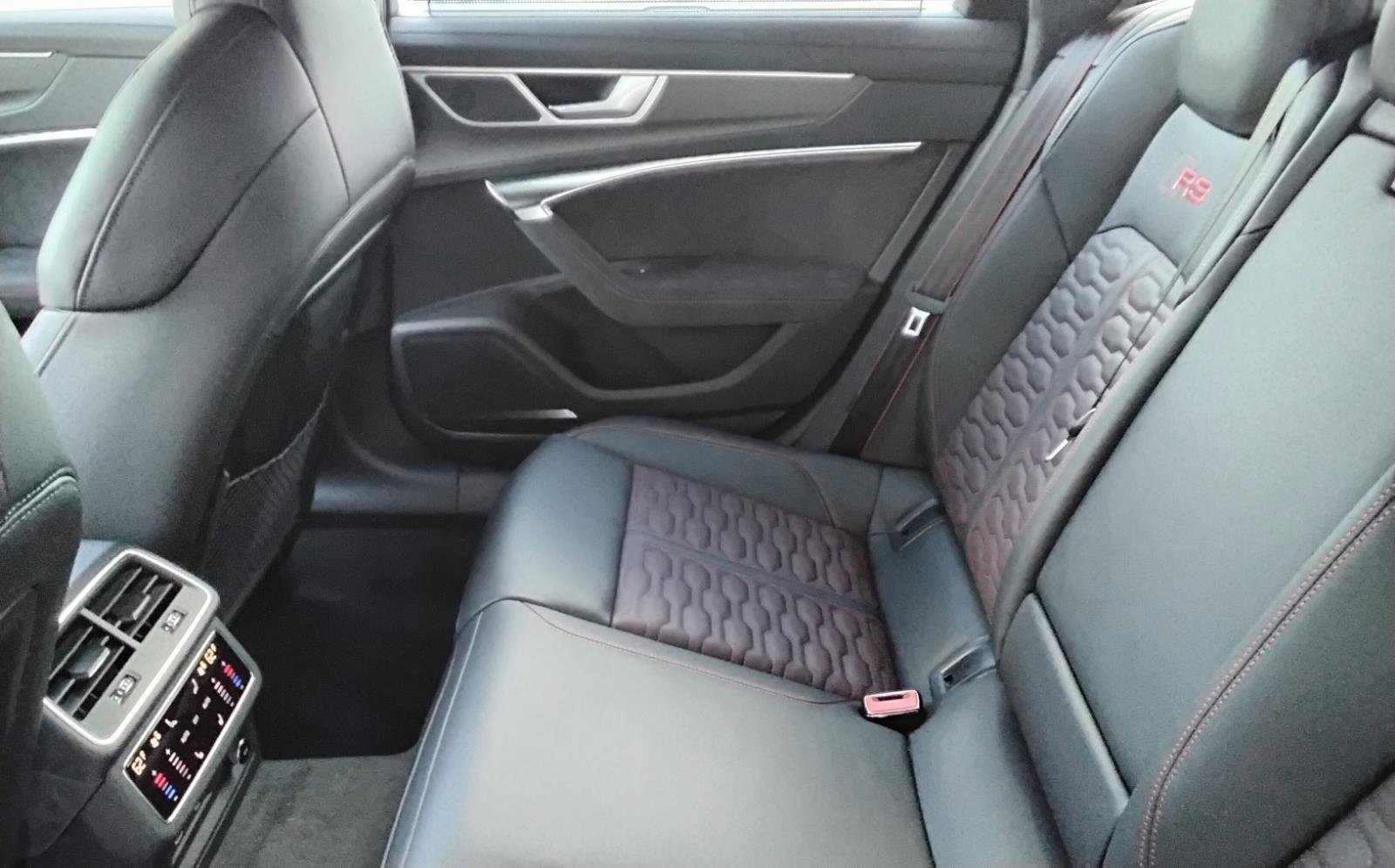 New 2026 Audi RS 6 performance image 18