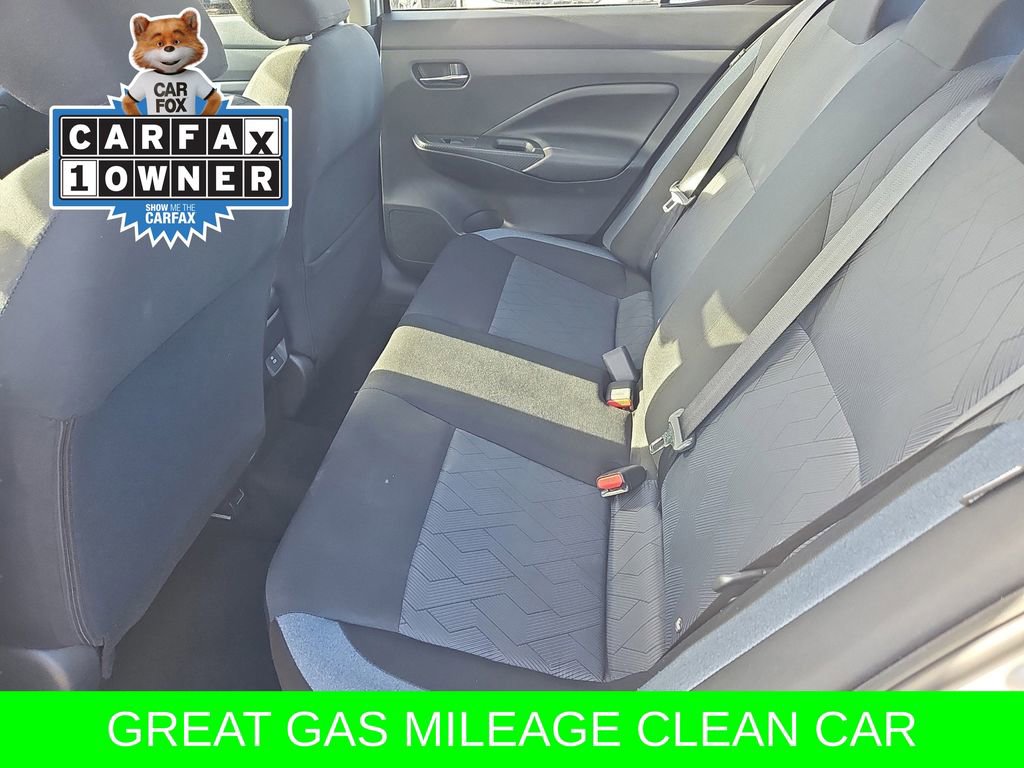 Used 2023 Nissan Versa SV image 28