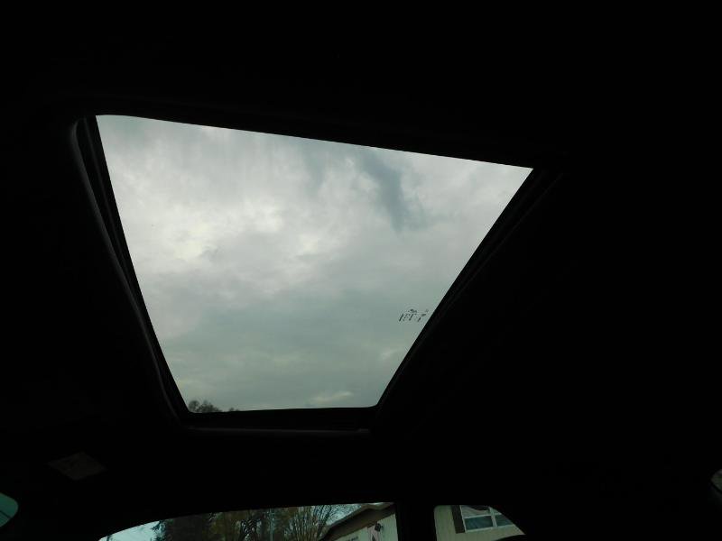 Used 2009 Dodge Challenger SRT8 w/ SRT Option Group II image 21