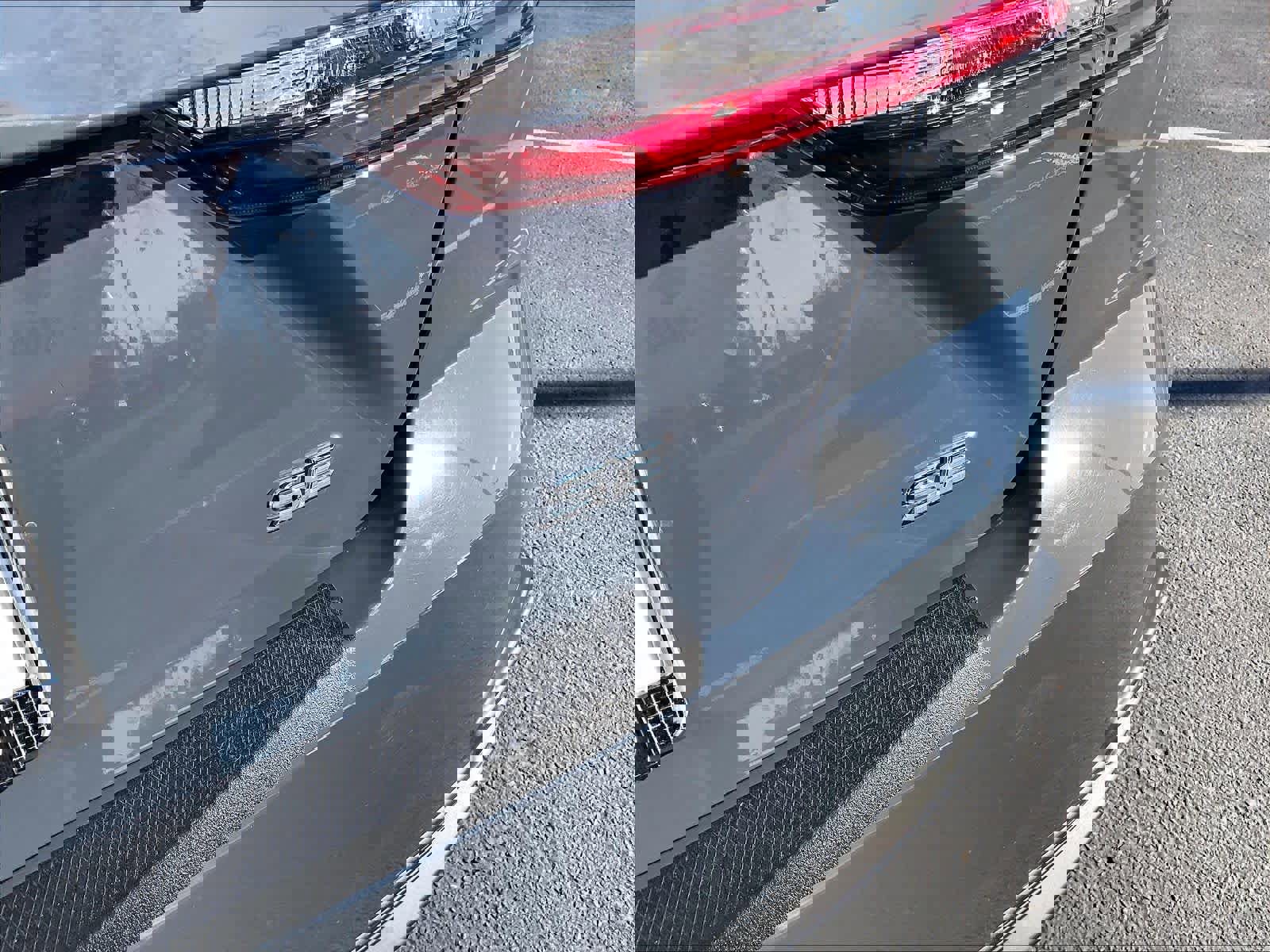 Used 2025 Toyota Camry SE image 11