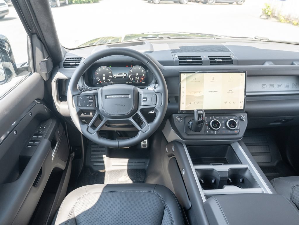 New 2026 Land Rover Defender 130 V8 AWD/4WD image 12