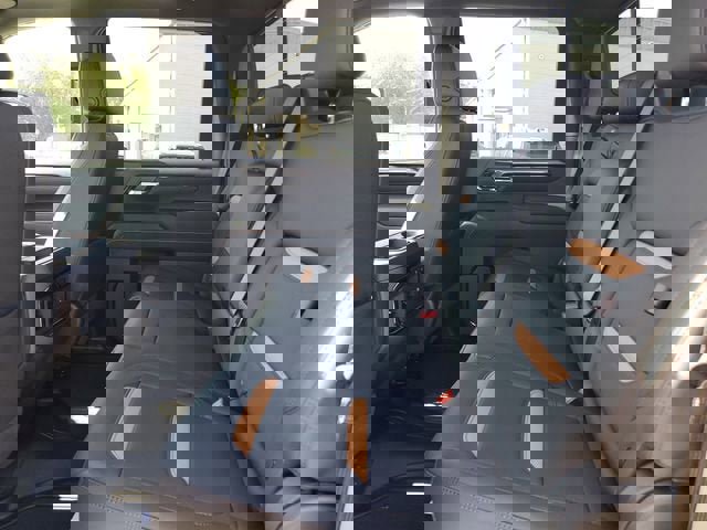 New 2026 GMC Sierra 2500 AT4 image 12