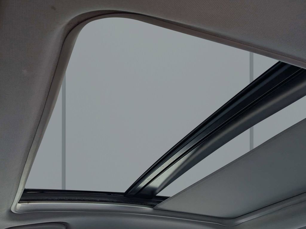 Used 2020 Chevrolet Malibu Premier image 17