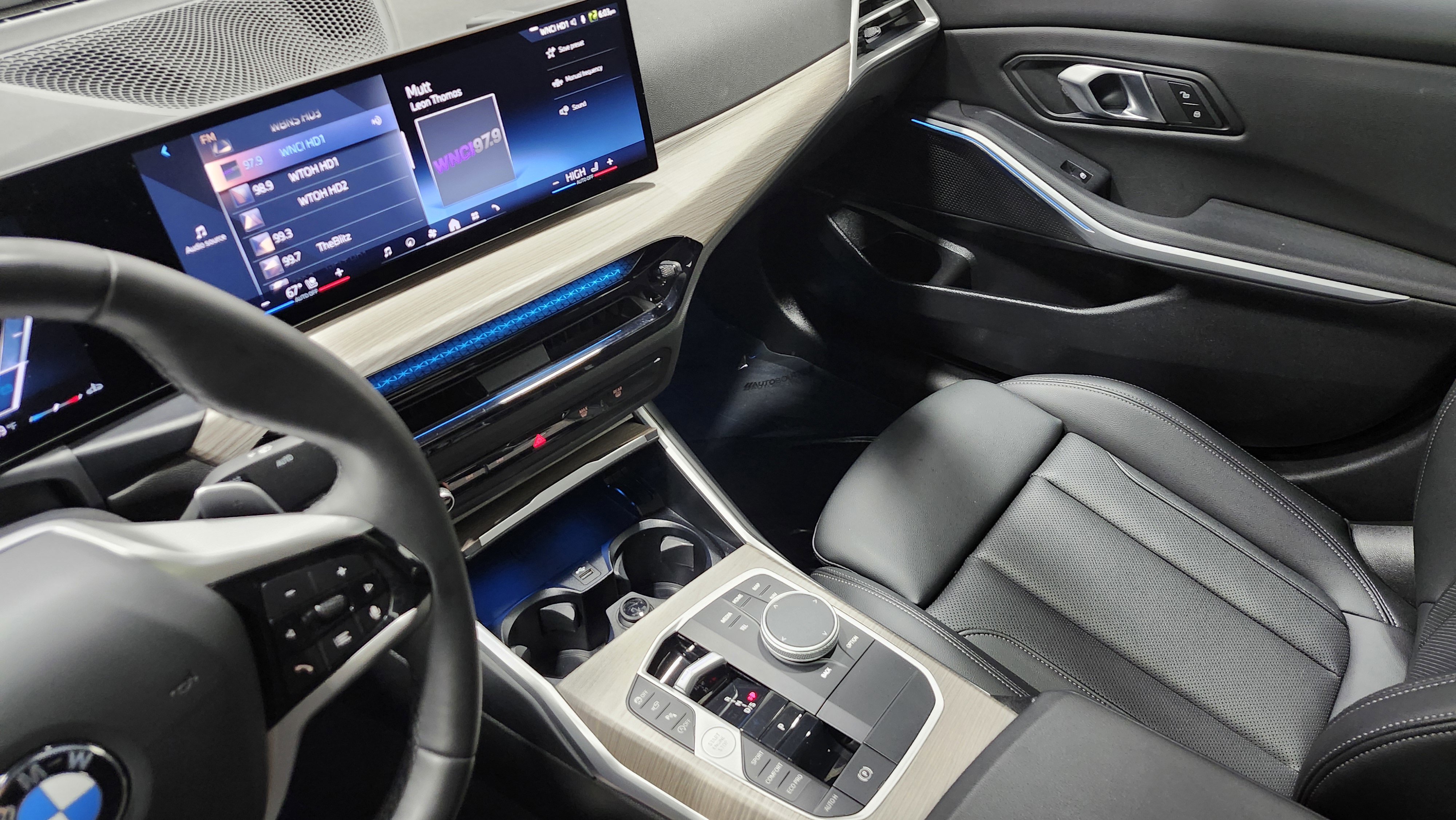 Used 2025 BMW 330i xDrive 330i xDrive w/ Convenience Package image 33