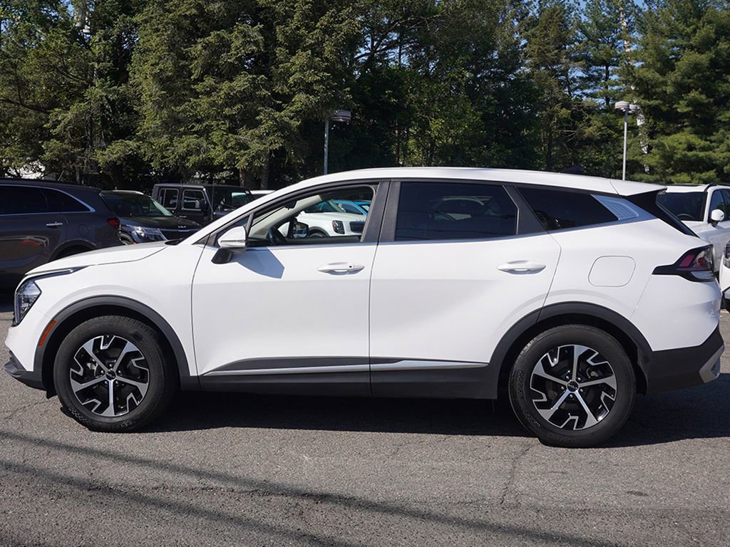Used 2023 Kia Sportage EX FWD image 17