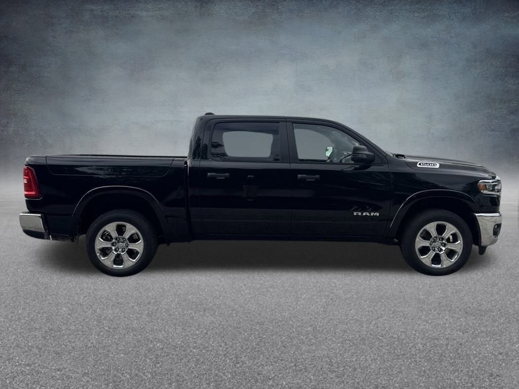 New 2026 RAM 1500 4x4 Crew Cab image 4