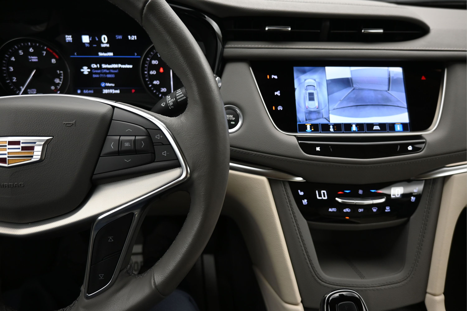 Used 2024 Cadillac XT5 Premium Luxury w/ Technology Package AWD/4WD image 15