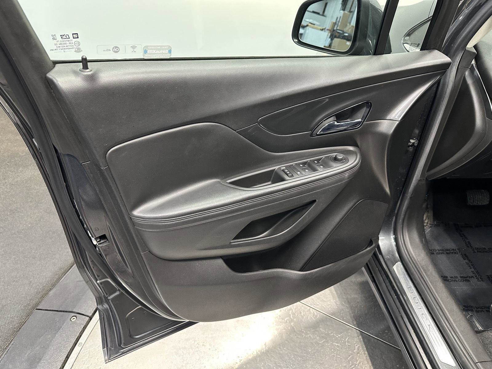 Used 2017 Buick Encore Preferred image 10