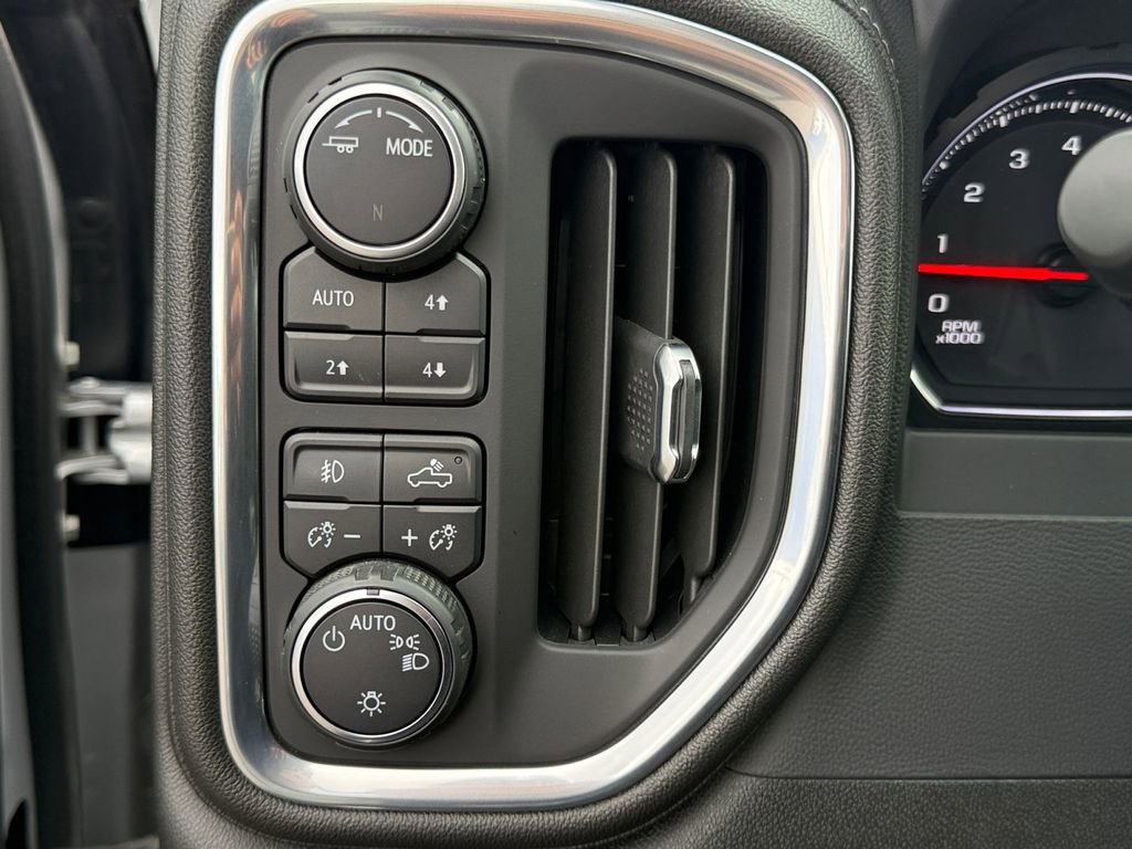 Used 2021 Chevrolet Silverado 1500 RST w/ Convenience Package II image 22