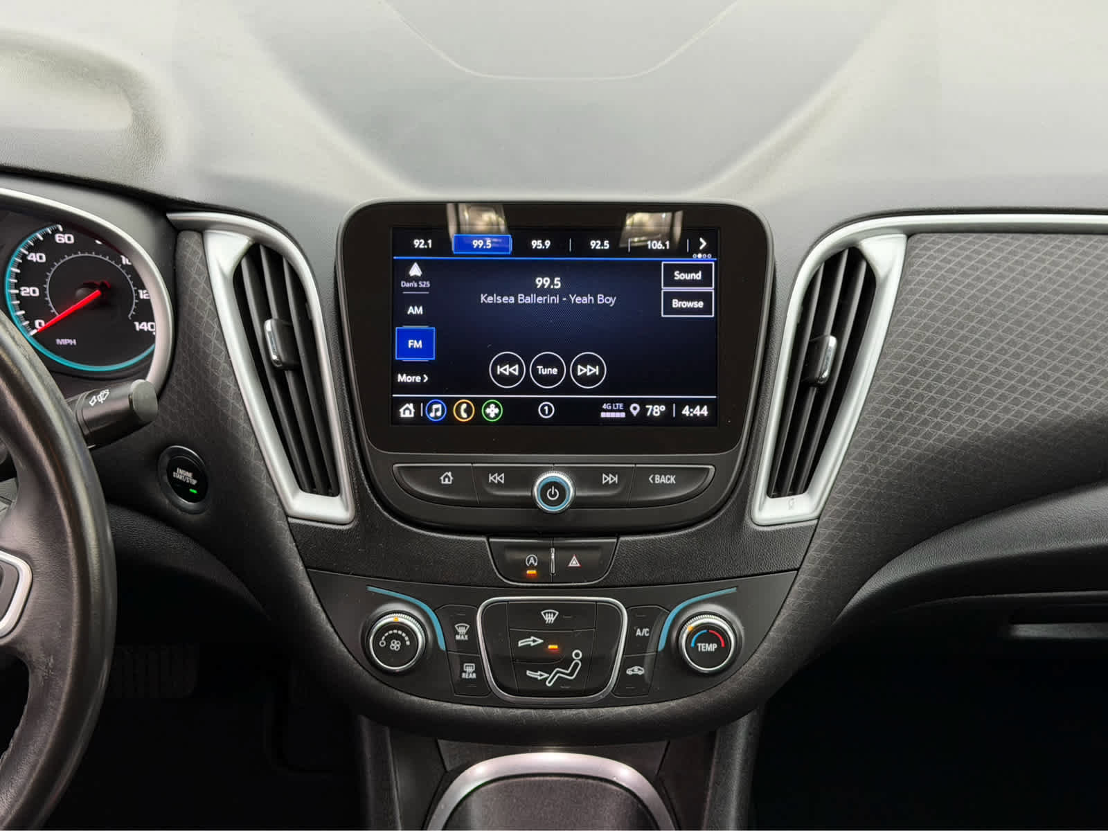 Used 2022 Chevrolet Malibu RS FWD image 16