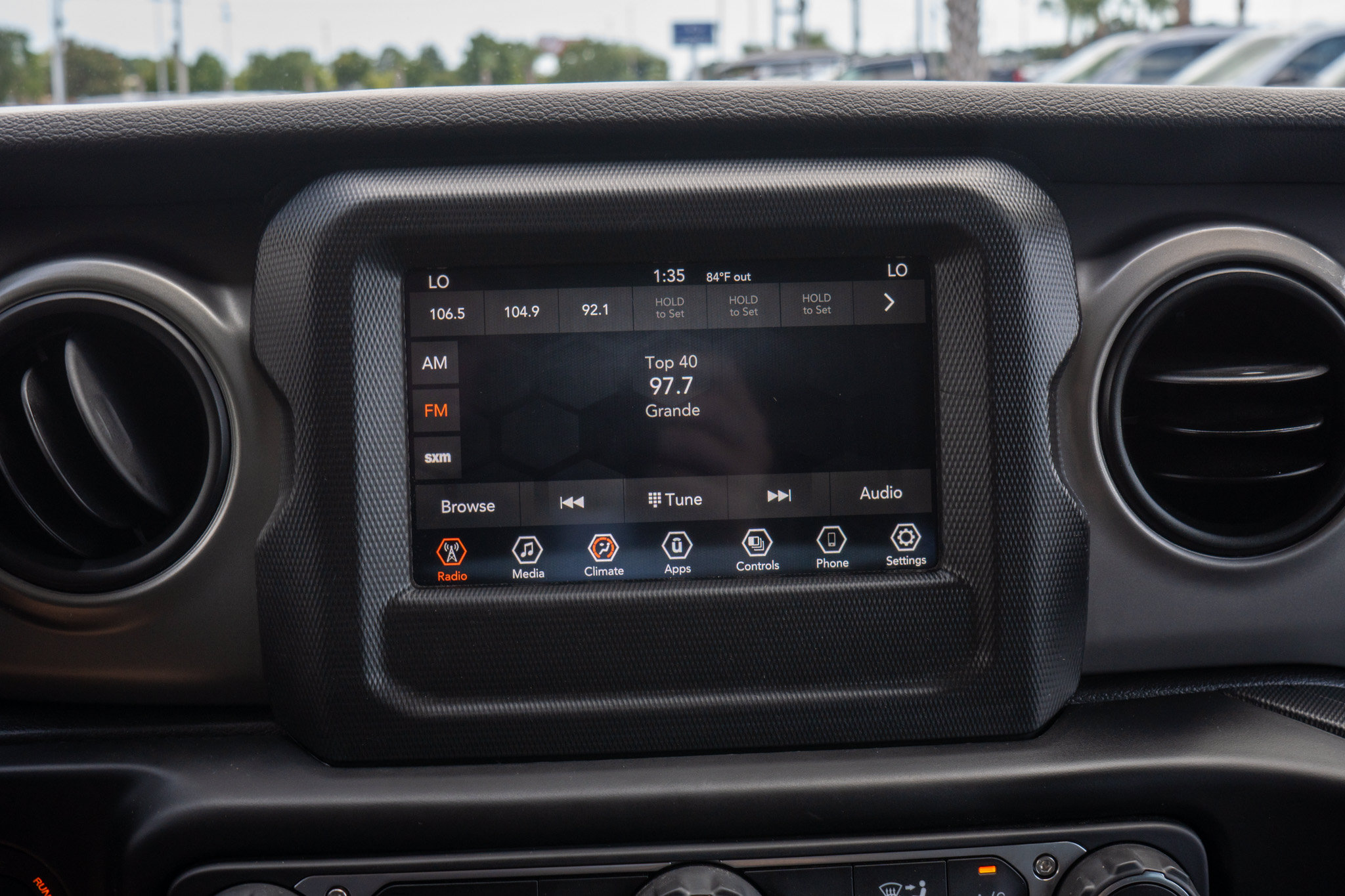Used 2021 Jeep Wrangler Sport AWD/4WD image 15