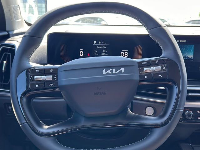 Used 2026 Kia Sorento LX FWD image 19
