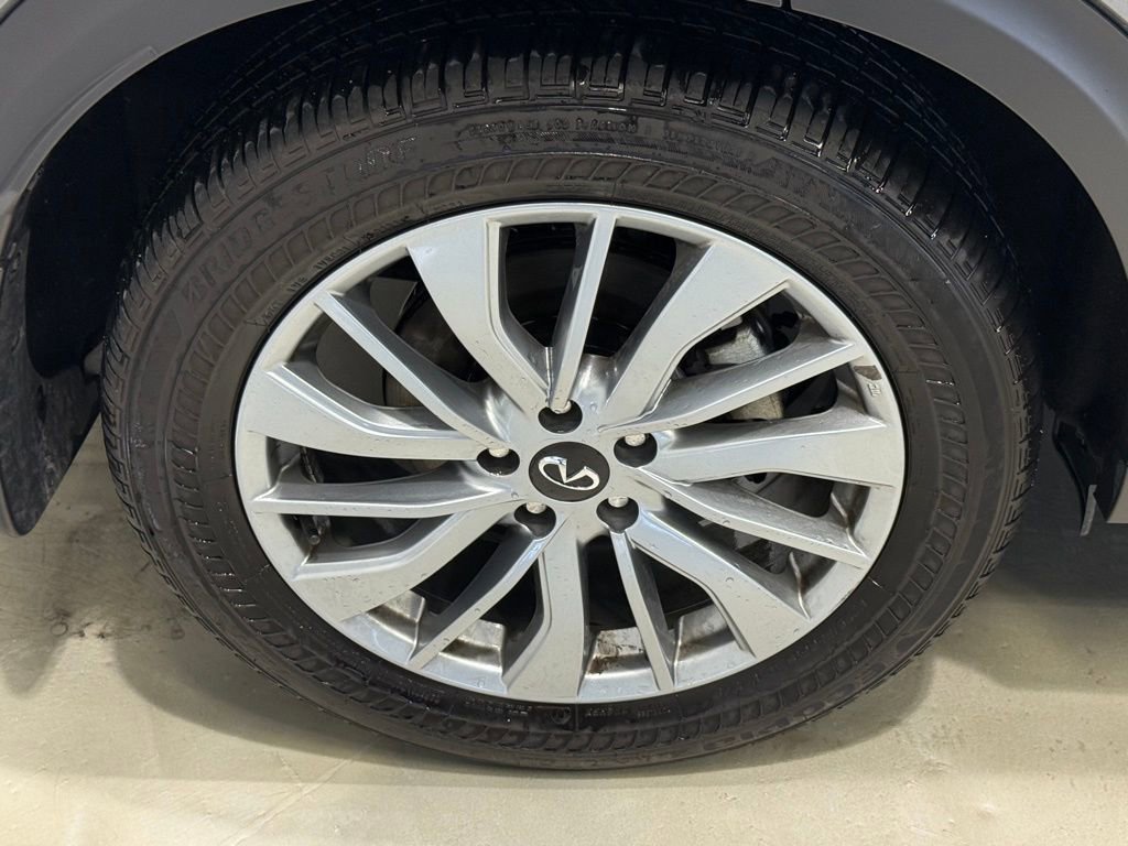Certified 2025 INFINITI QX50 Pure image 8