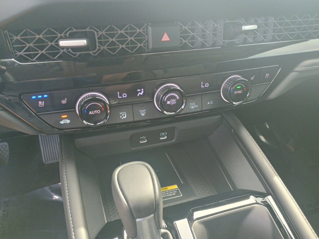 Used 2023 Honda Accord Touring image 31