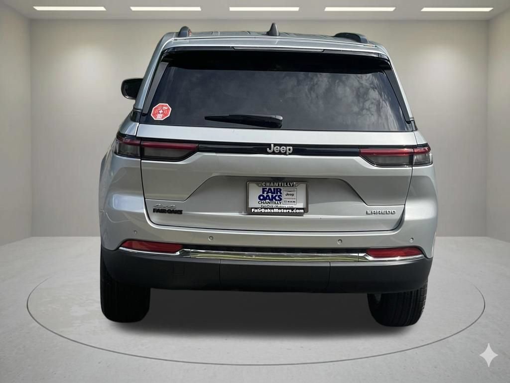 New 2026 Jeep Grand Cherokee Laredo X AWD/4WD image 6