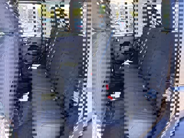 Used 2022 Jeep Wrangler Unlimited Sport image 21