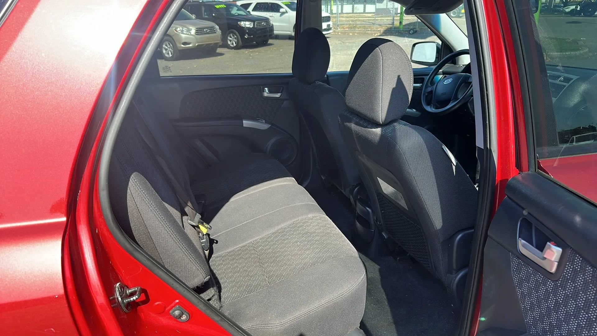 Used 2008 Kia Sportage LX AWD/4WD image 12