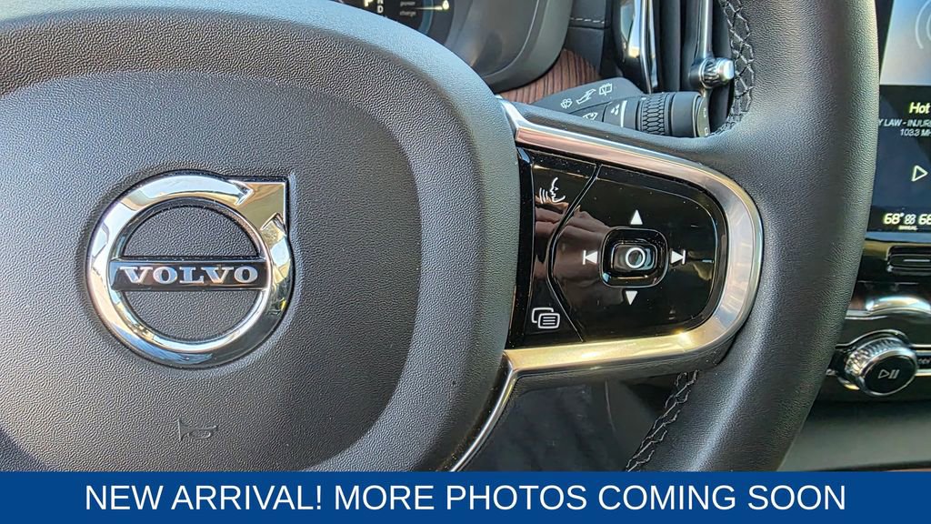 Used 2023 Volvo XC60 T8 Ultimate w/ Climate Package image 15