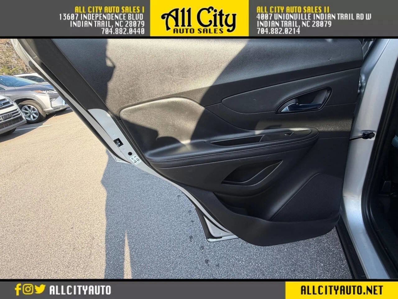 Used 2019 Buick Encore Preferred image 24